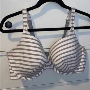 Cacique strip T-shirt Bra